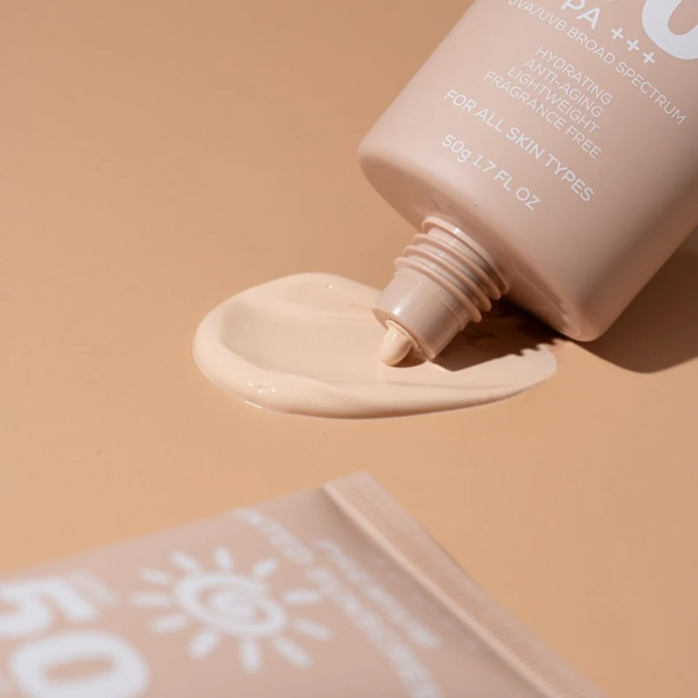 Adorn Premium Tinted Sunscreen SPF 50 PA+++ - 50g - Image 7