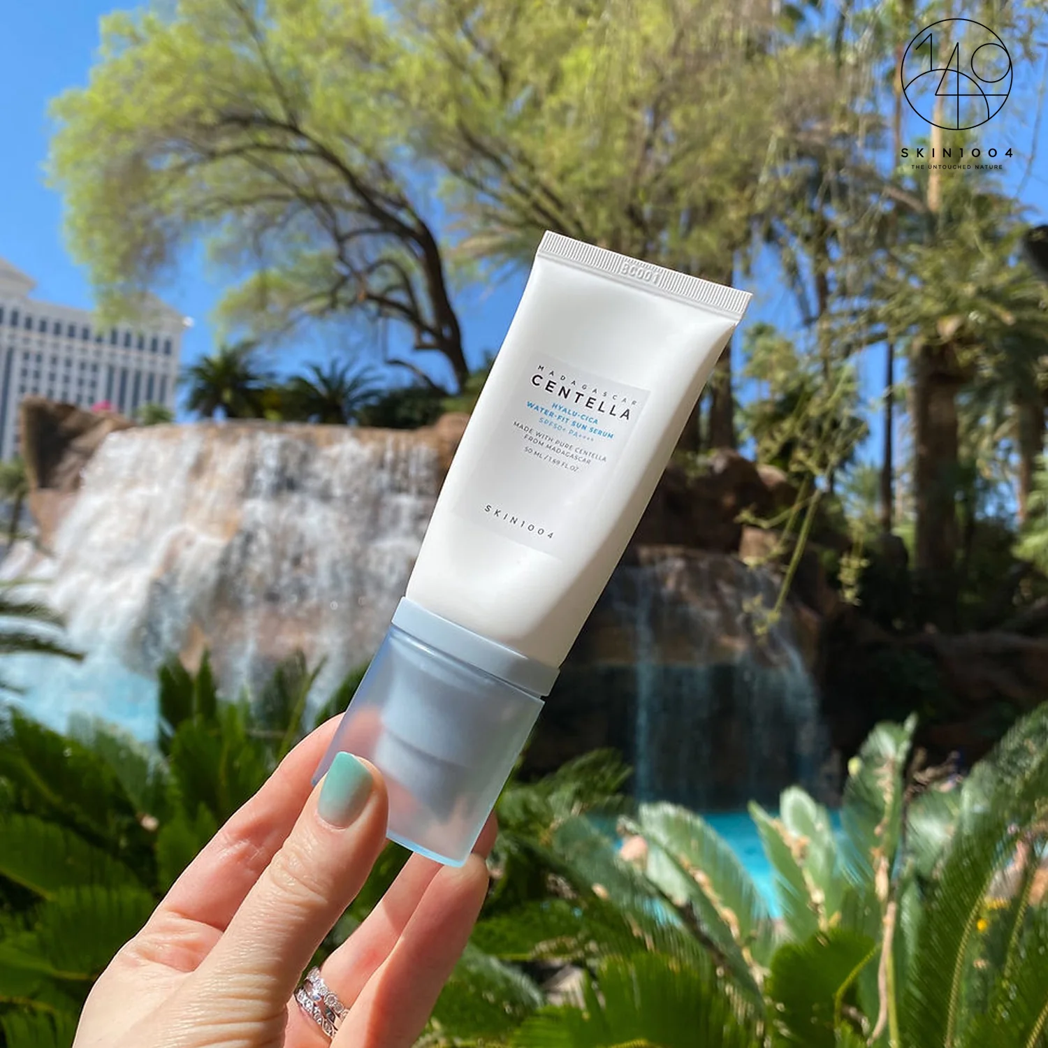 SKIN1004 Madagascar Centella Hyalu-Cica Water-Fit Sun Serum SPF50+ PA++++ – 50ml - Image 3